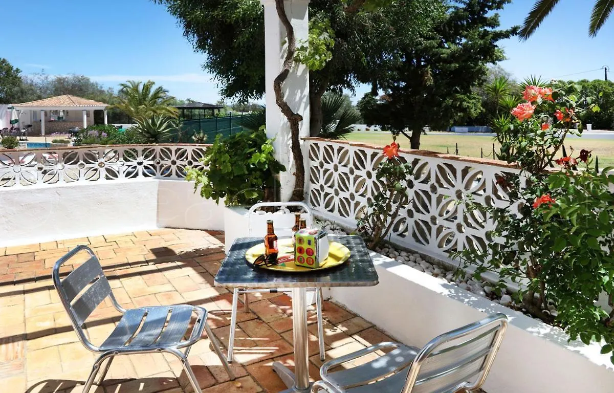 Casa Beachcomber Le Jardin Des Arts Apartment Lagos