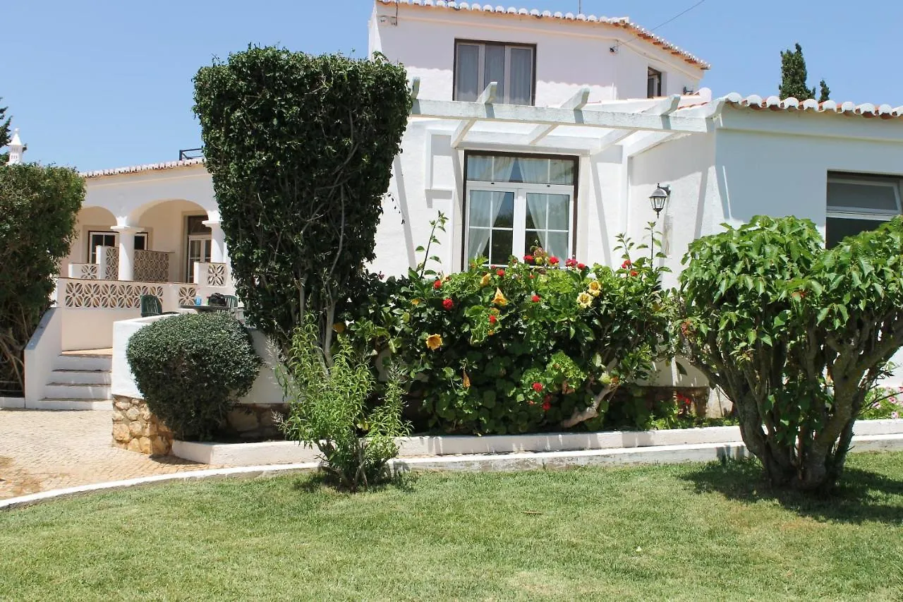 Casa Beachcomber Le Jardin Des Arts Lagos Portugal