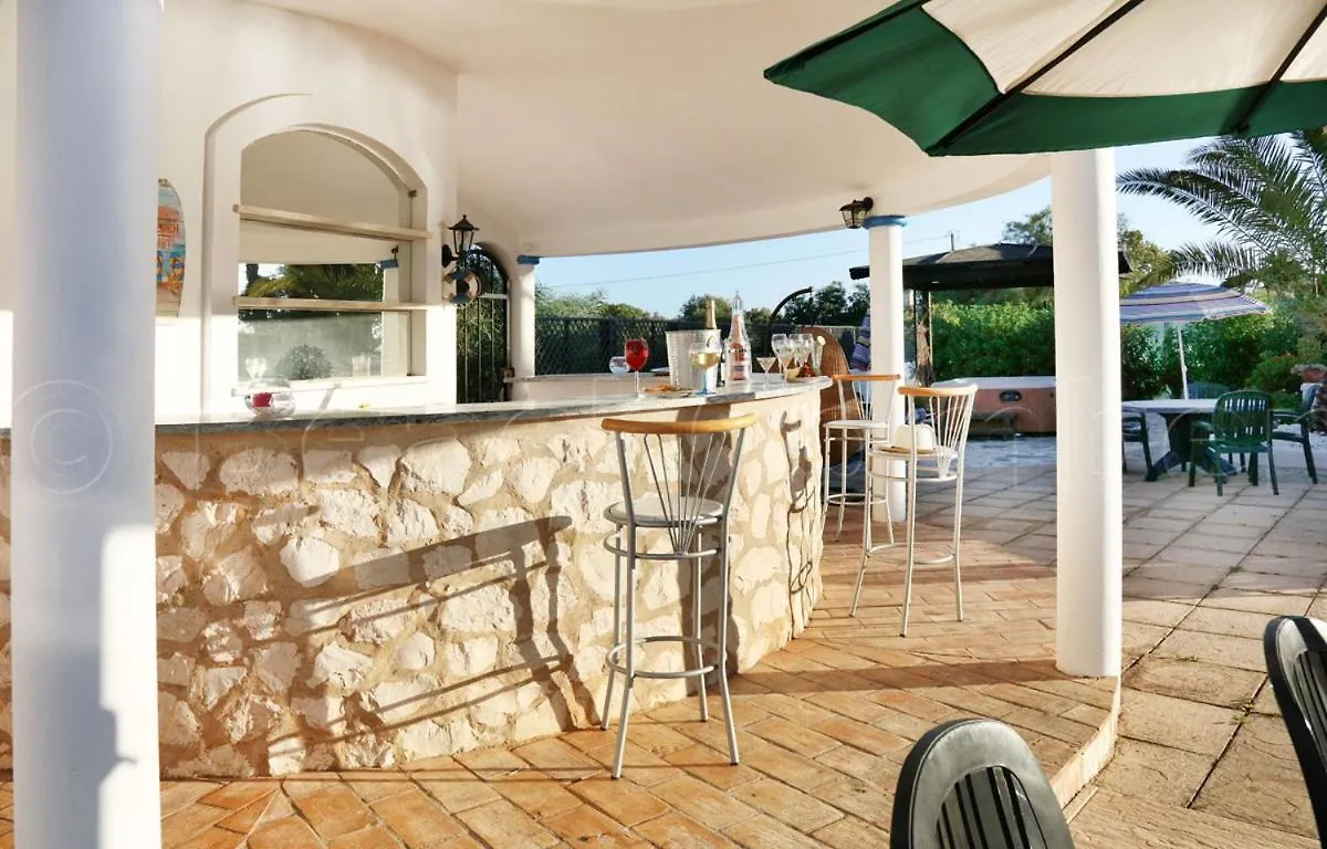 Apartment Casa Beachcomber Le Jardin Des Arts Lagos